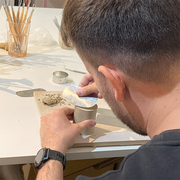 An meinem Töpferkurs lernst du diverse Methoden des Handaufbaus